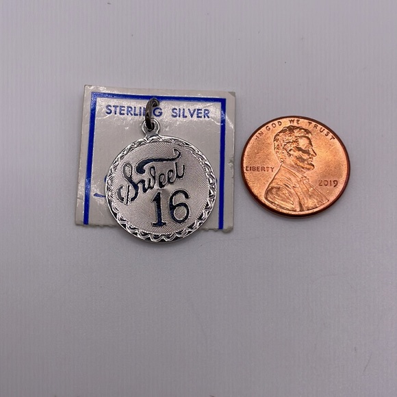 Spencer Co. Sterling Silver Sweet 16 Charm on Original Tag - Picture 5 of 5